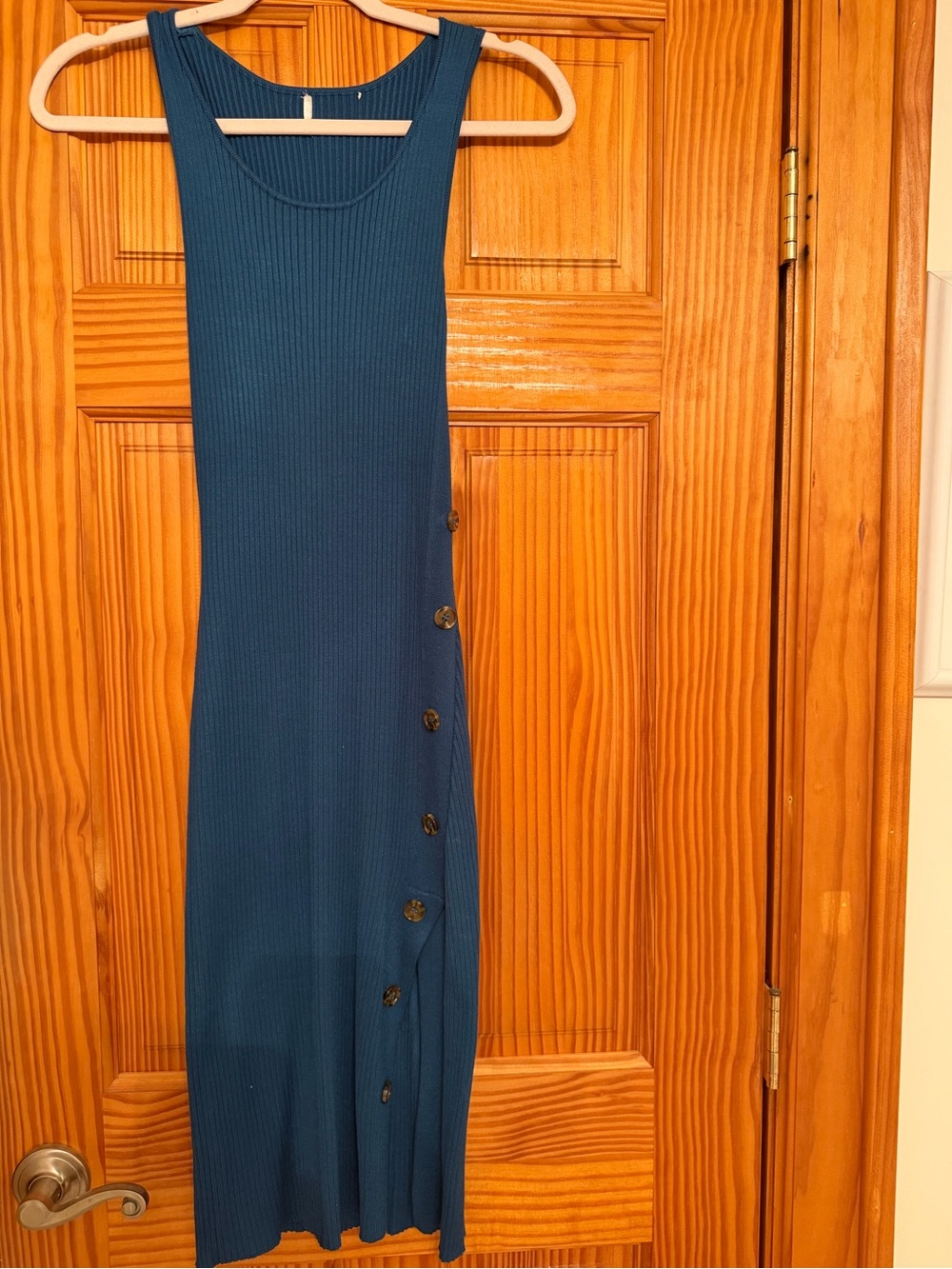 Sleeveless Ribbed Midi Dress with Side Button Detail - Blue